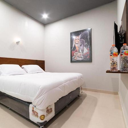 Glamour Hotel And Spa Medan Exterior photo